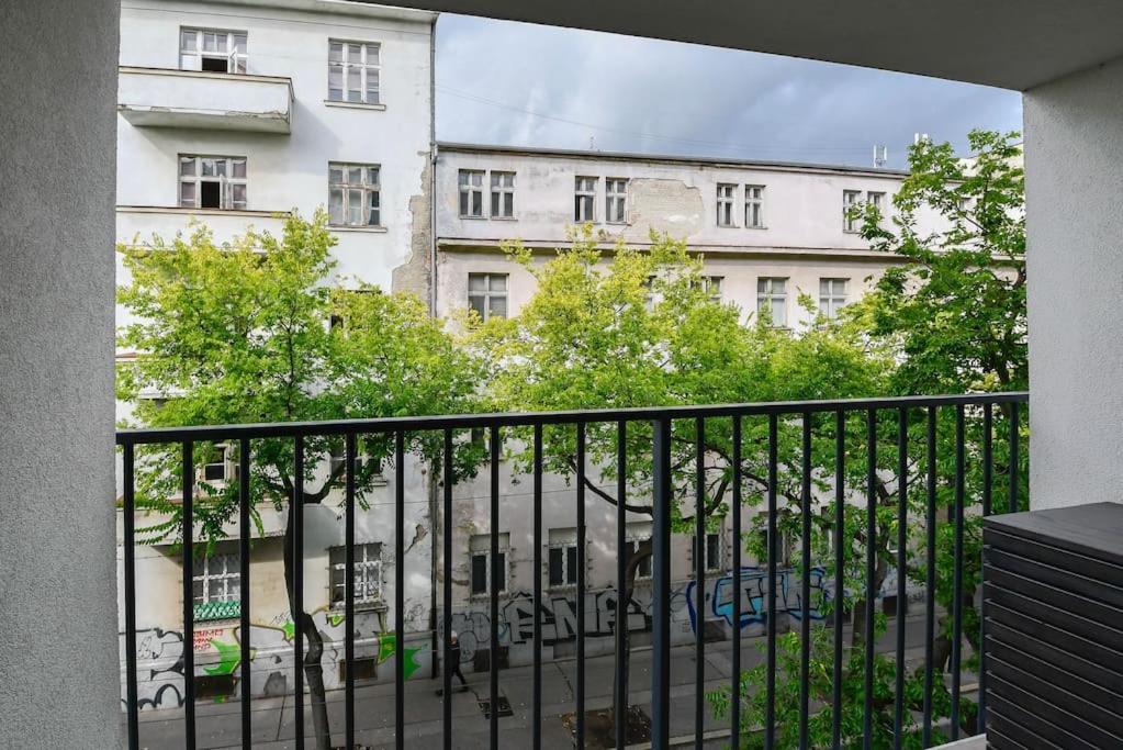 New Modern Apartment In City Center Bratislava Ngoại thất bức ảnh